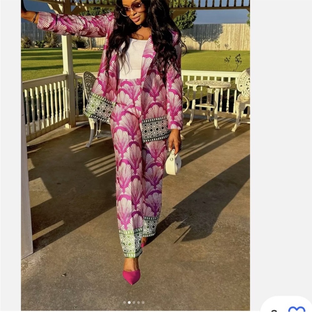 NWT ZARA SATIN EFFECT PRINTED SIZE XL 
🚨FIRM PRICE - Picture 6 of 16